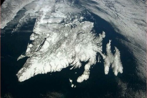 cneville33's profile picture. 