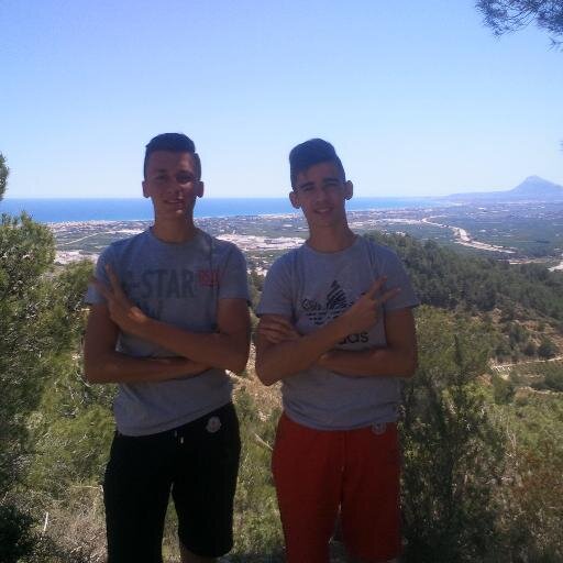 #TeamEspaña#TeamHalaMadriid #teamOliva 
#Team92Izi  #HayceLemTeam