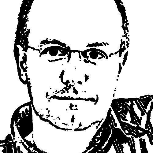 Working as a software architect, interested in Photography, Chess, Crypto currencies, Macs, Tesla Cars