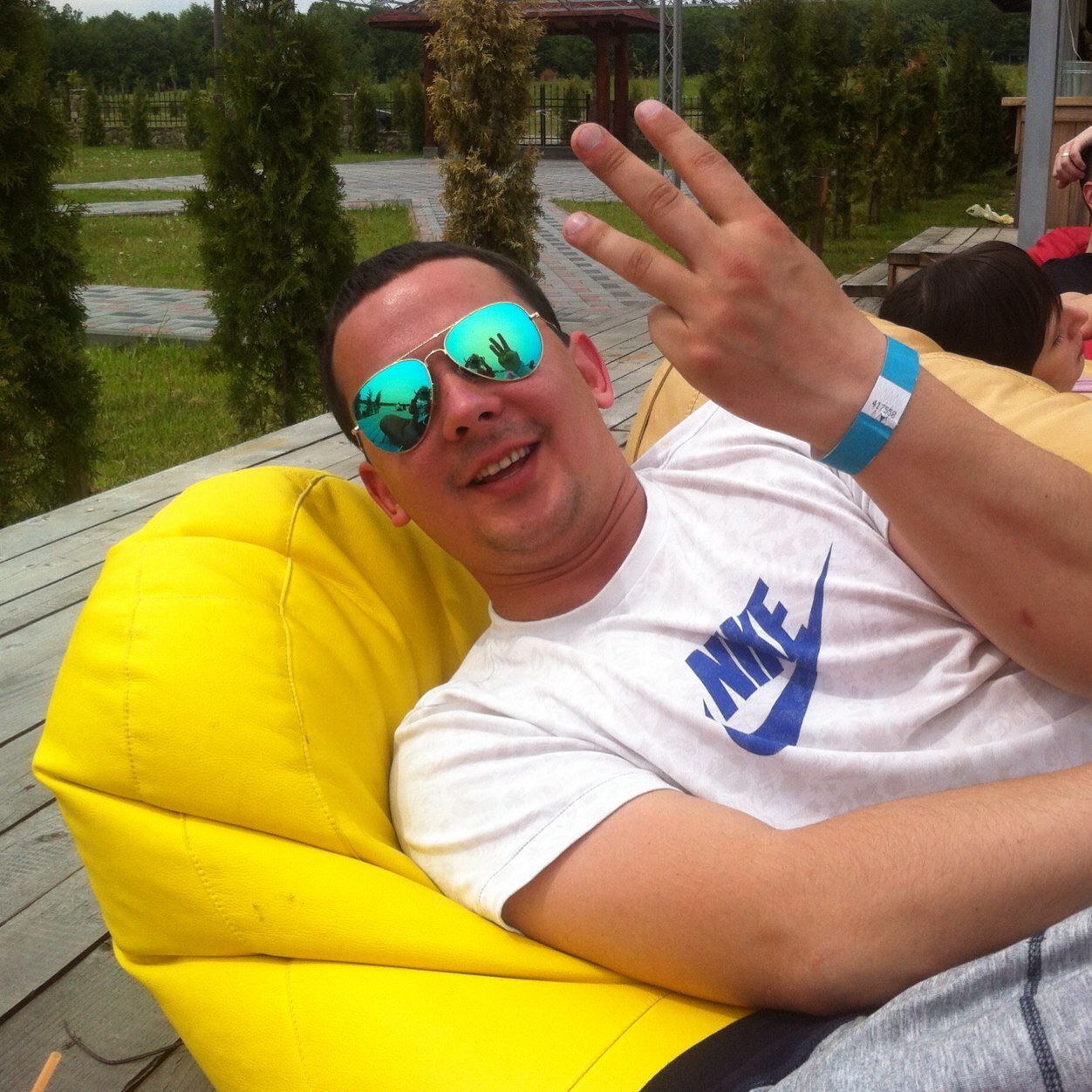 shrohovmax's profile picture. 