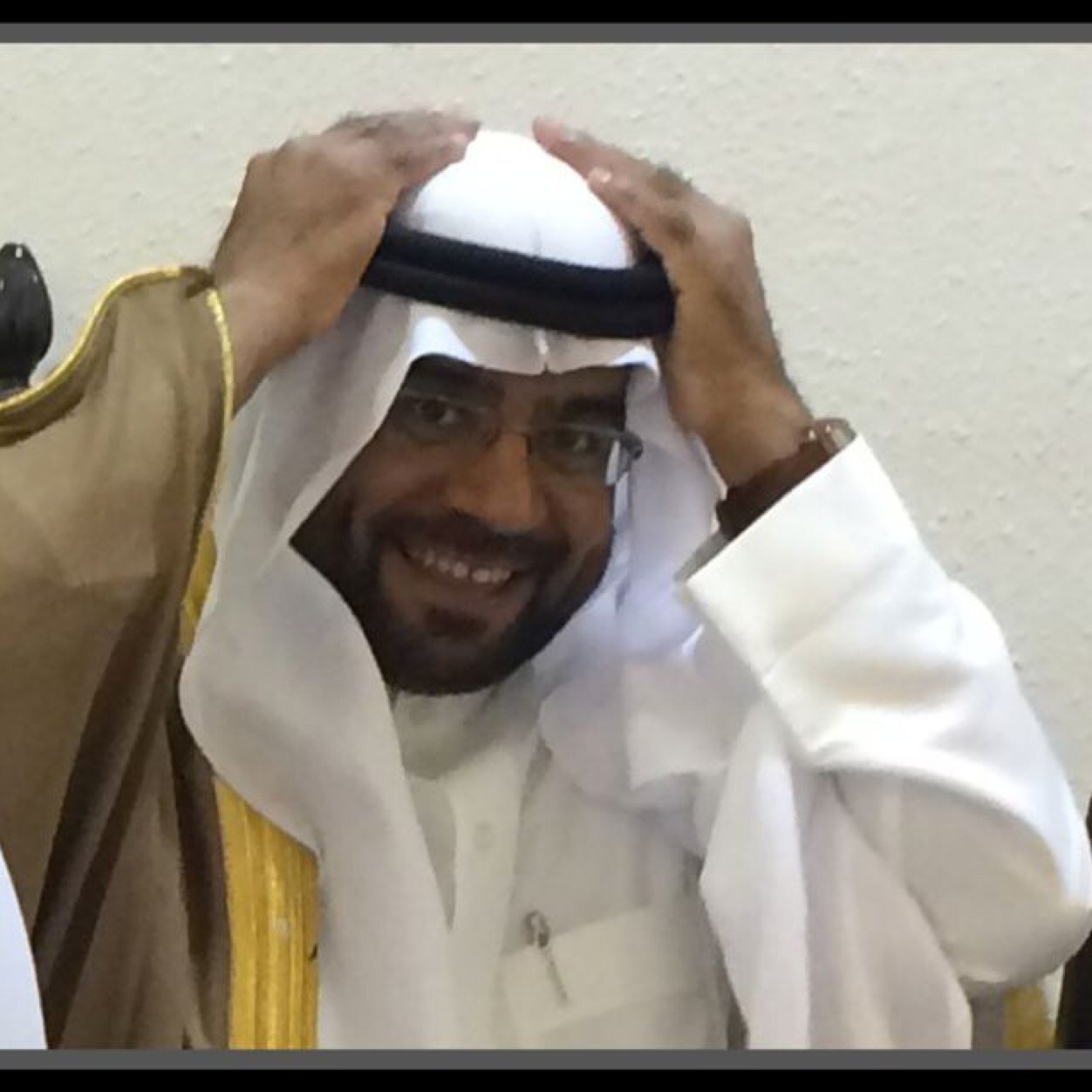 كُن مُحسناً حتى وإن لم تلقى من النآس إحسانا