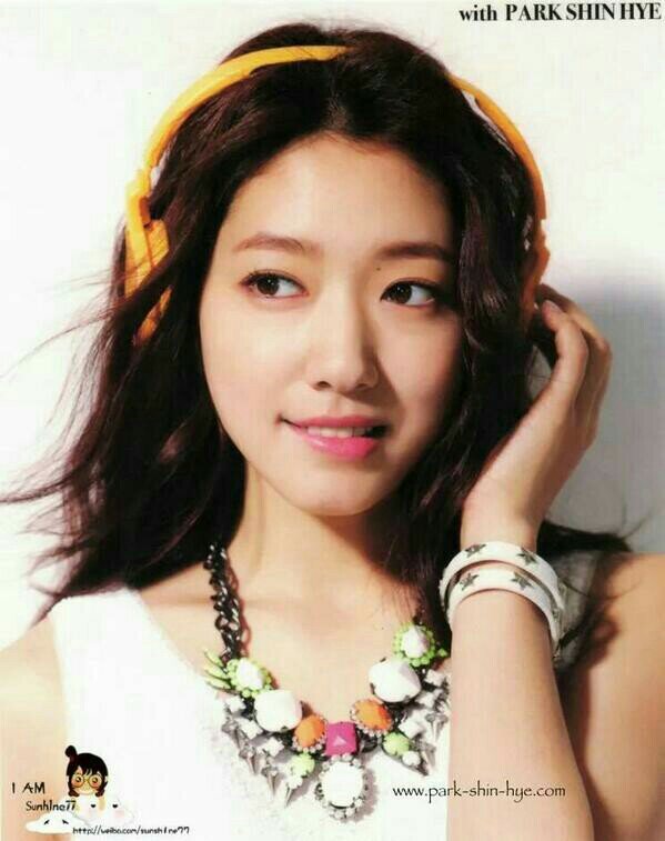 Big fan of Park Shin Hye ☆ | 박신혜 | ♡               박신혜의 큰 팬  ♡♡ real park shin hye  @ssinz