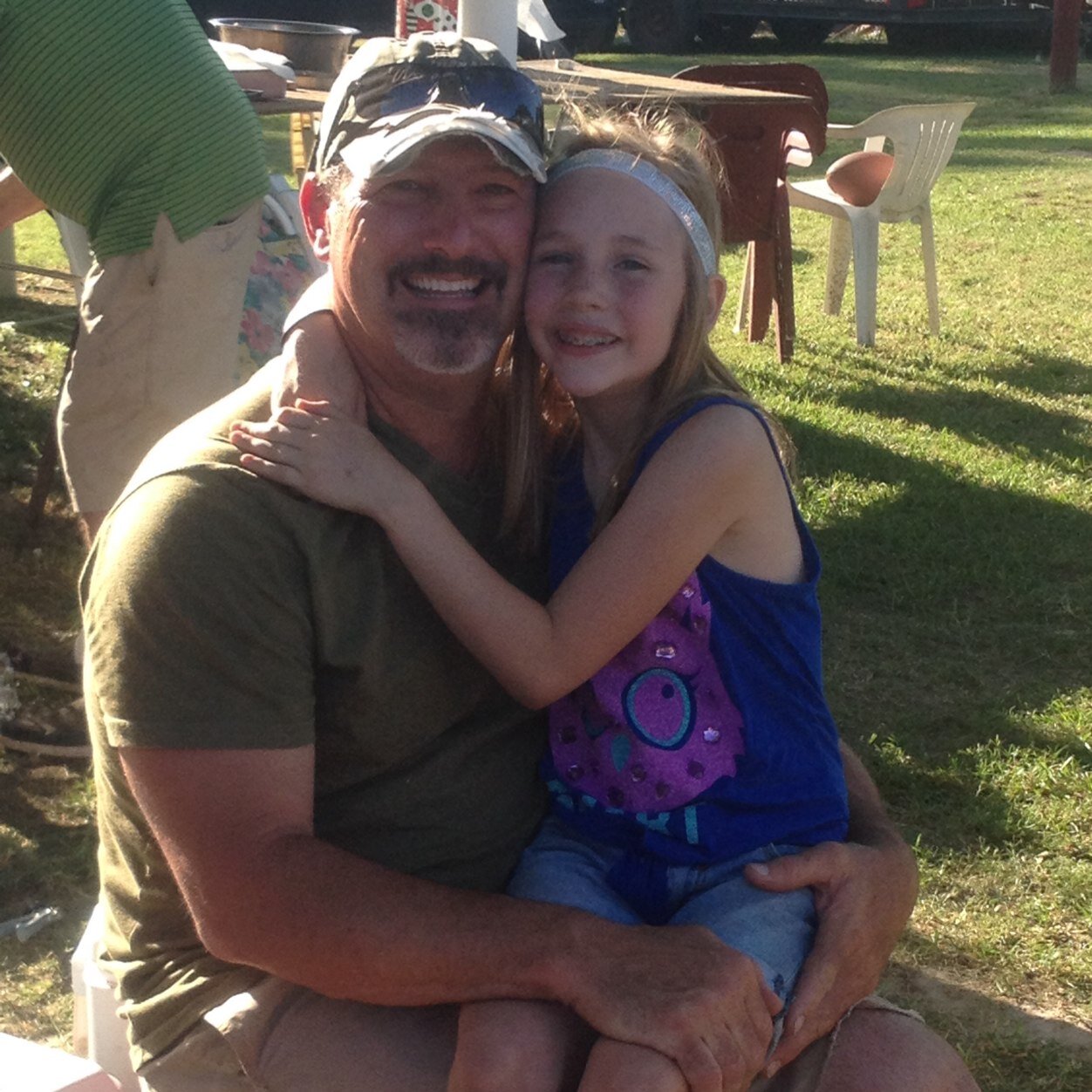 cowgirl5232's profile picture. country girl born that way always will be always have been. pretty is what I am Funny too yep.