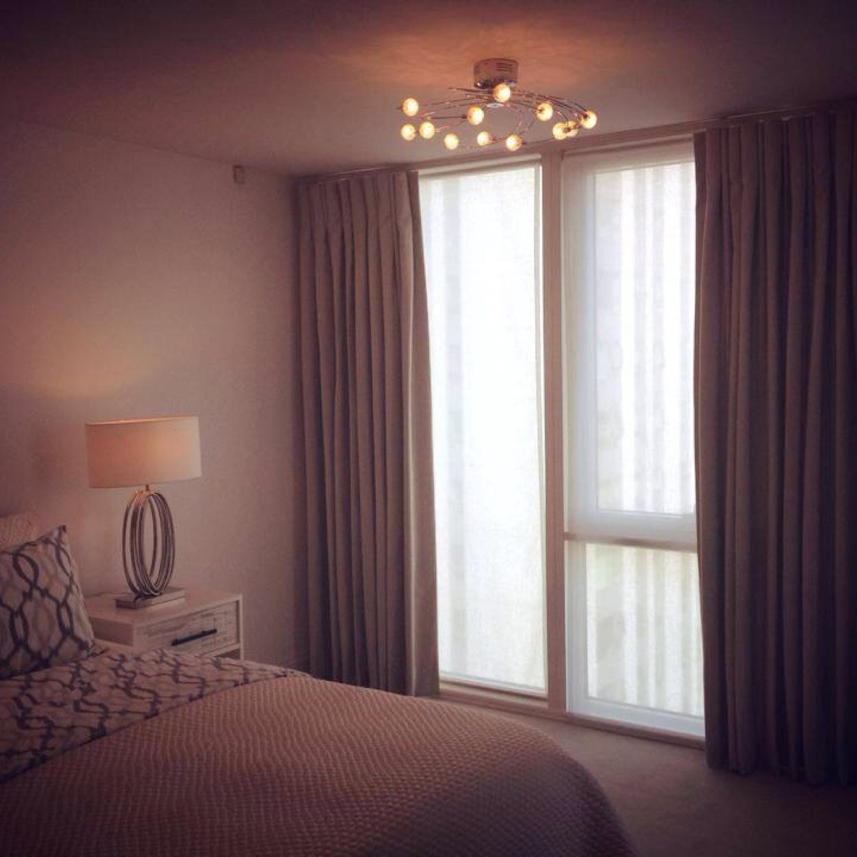 Designers of bespoke curtains, blinds and soft furnishings based in beautiful rural Hertfordshire.