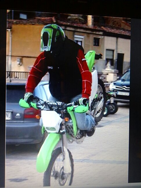 soy de mayorga(valladolid)trabajo en hormigones bartolome,amante de todos los deportes y sobre todo de las carreras,pasión por los camiones y excavadoras