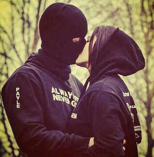 YoussraaEz's profile picture. NF=NFB