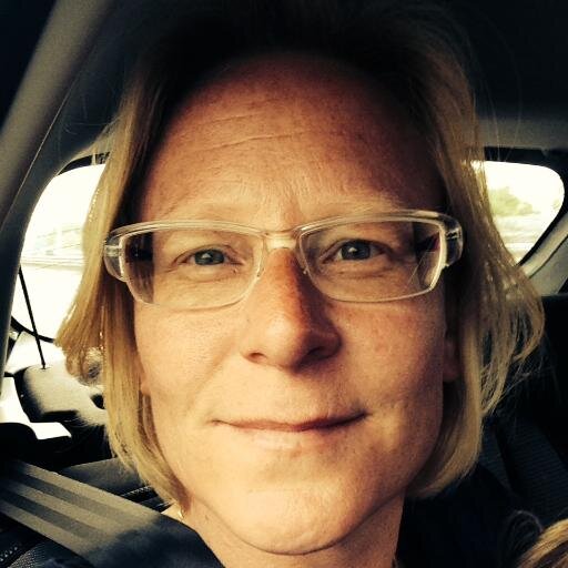 10hoven's profile picture. 