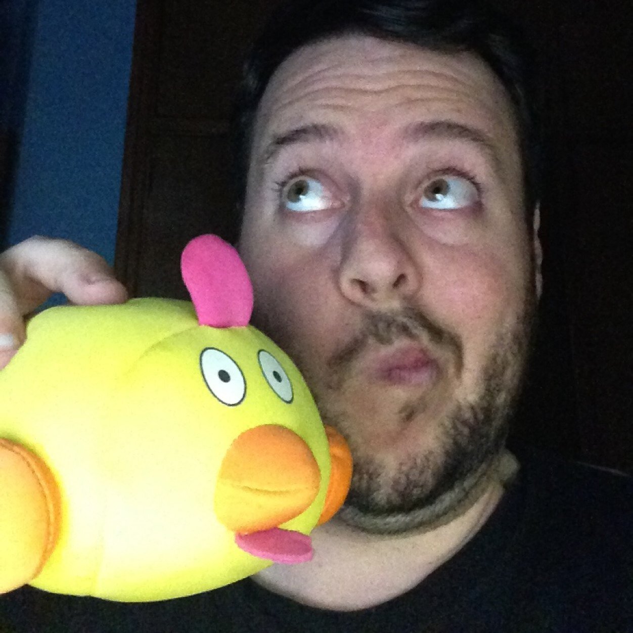 40. English teacher. Community Manager. Basket lover. I like music, reading, writing... y el jamón!!