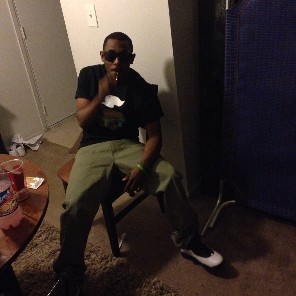 Fuck all you hoes, get a grip mothafucka
