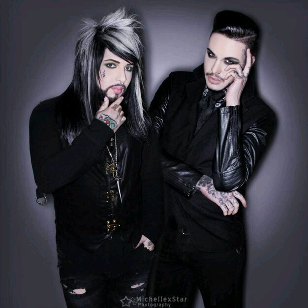 dominiccagnoli's profile picture. crazy motherfucker who likes to do crazy things by the way blood on the dance floor is my inspiration