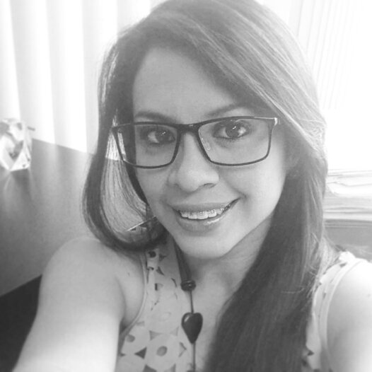 Si van hablar de mi... Llámenme!! Se cosas terribles de mi al respecto que podrían resultar mas que interesantes :D
