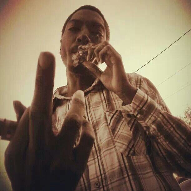 Part Of Dem #CliqTight #StatusBoiz #StatusMusic/iGoodfella Artist #CrossTown Born & Raised #SNAKEZUP #iPawlay #CBM #BlackFlaggin #SingleLyf
