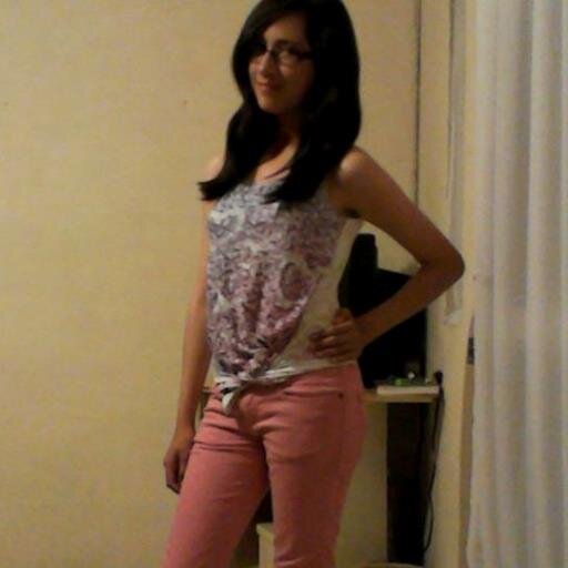 hola (hello,hi)