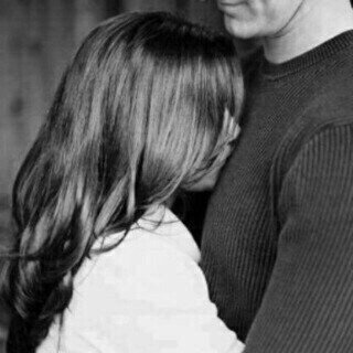 - آنثـى حساسہ وَ هذا ما يغُلبني..
 لستُ بـحاجة لفولو مؤقت أحتفظه لنفسكـ لآصحاب العقول الخفيفه..
مفضلتي مَ يبوح بہَ الخاآطر بين الحب وَ الآلم..
الخاص مهمل