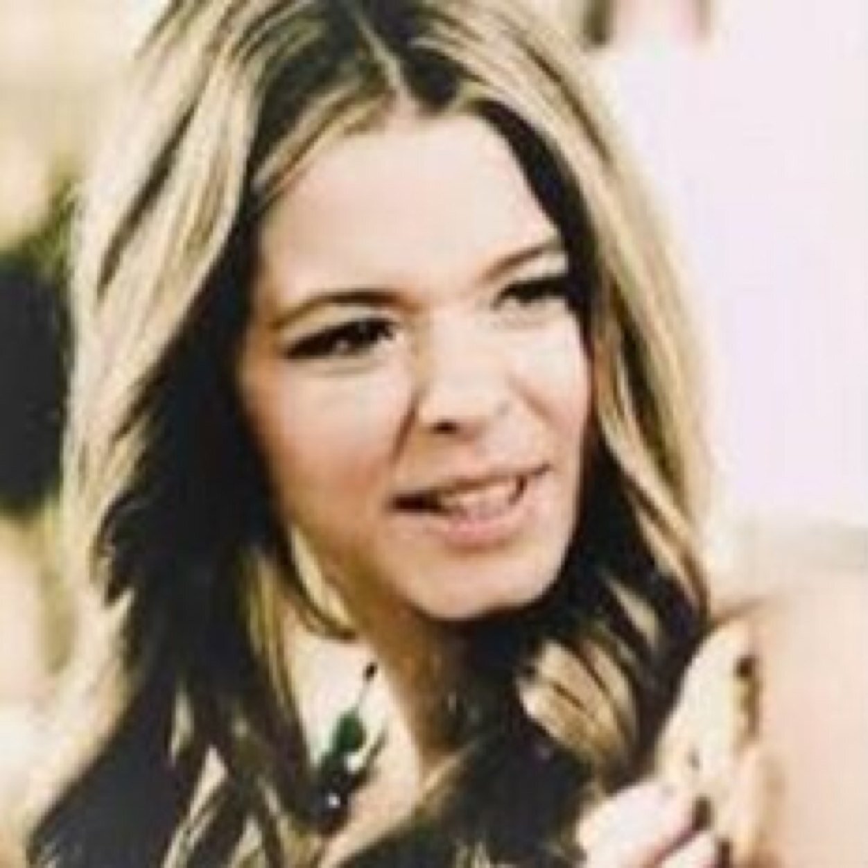 My name's Alison Dilaurentis. I pretended to be dead for a few years and I'm in love with this sexy swimmer called Emily. #BadassBlondie