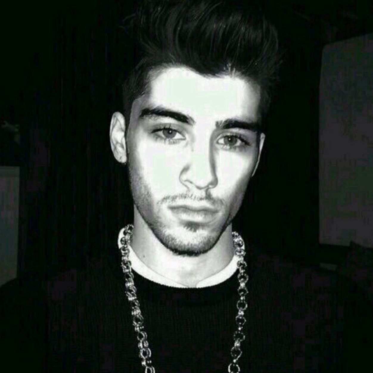 ask for a follow back on @raybanzouis