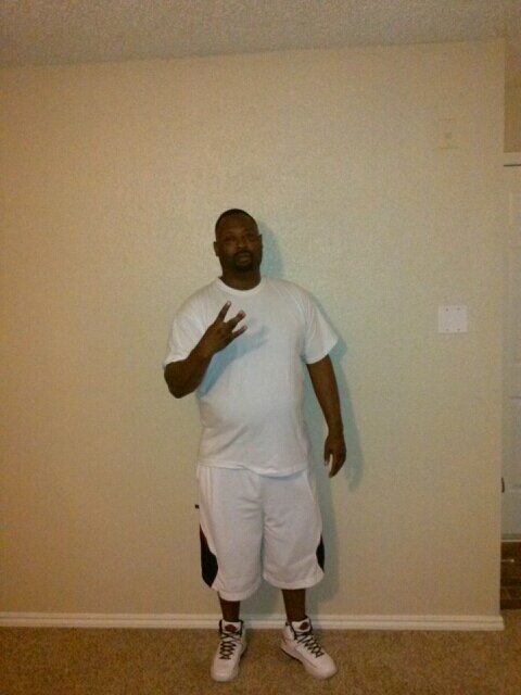 williestrong000's profile picture. 