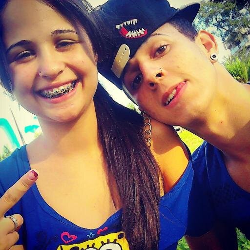 amo minha namorada :3 e eu amo o meu namorado *---*