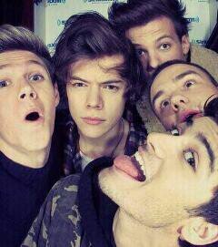 aline_messa's profile picture. 