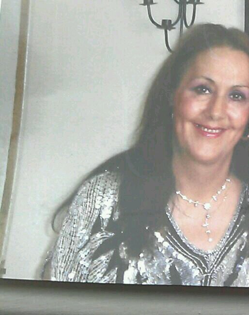 LynettDawson's profile picture. single.