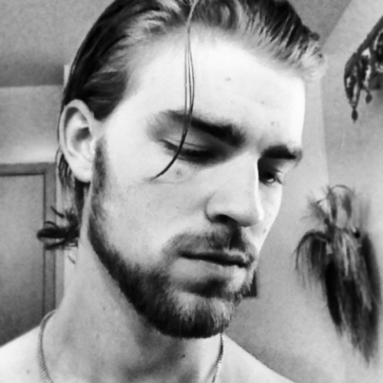 BadBeal's profile picture. Guitar player, singer/songwriter, self-proclaimed philosopher, life-lessons learned every day, fight the good fight, do stupid shit if its fun \m/