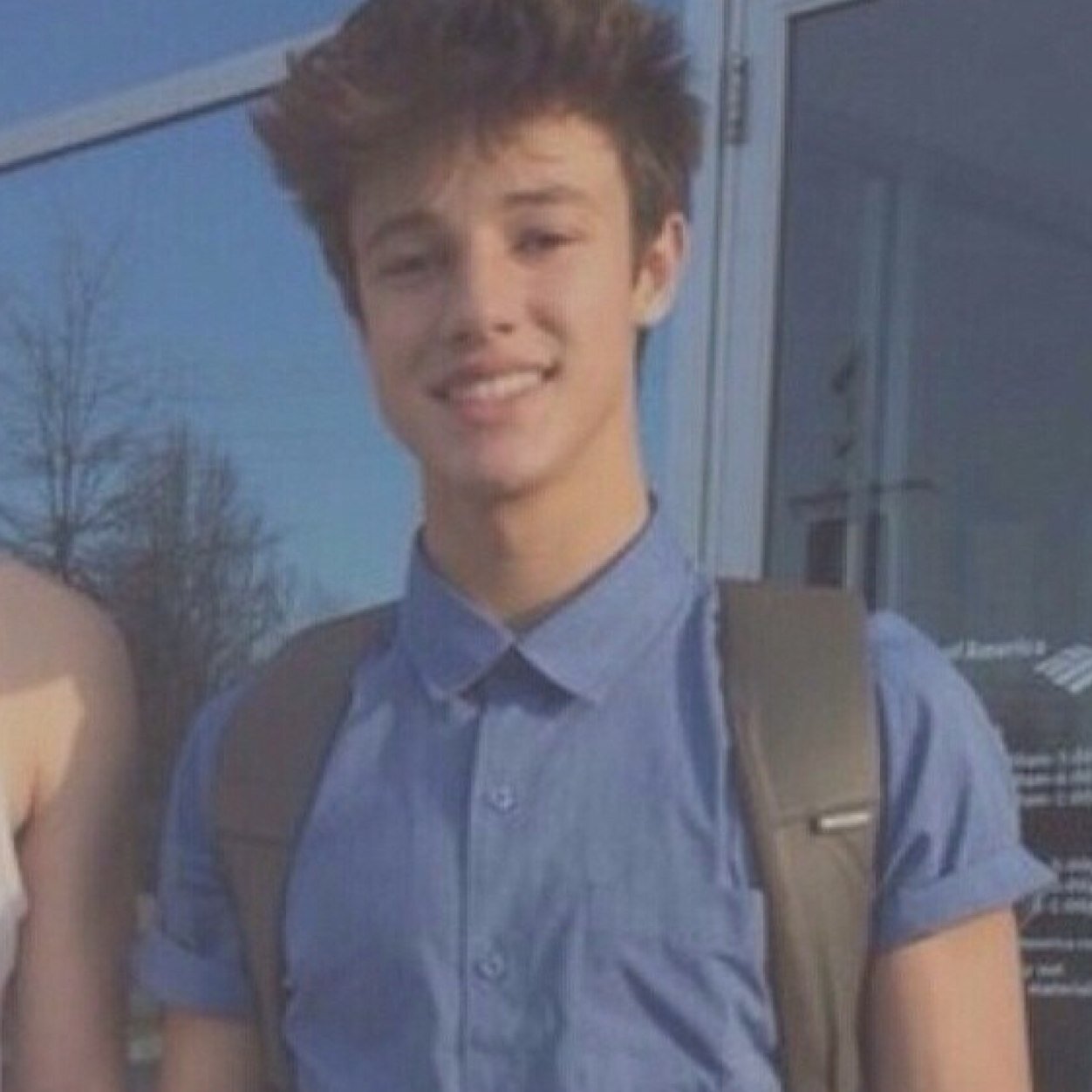 espinosablissx's profile picture. go follow @matthewssbabee . tag matt and retweet the link. pleasee ik its alot but tweet me ( i ship you & matt ) for another follow (: