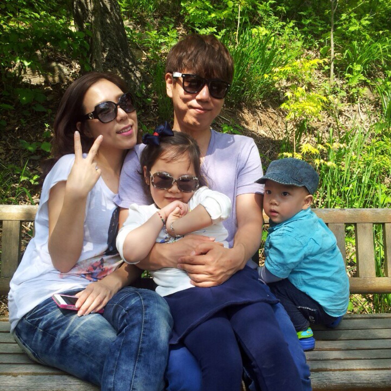 cs전문가/언어력 교육 강사/논술/Wedding/honeymoon/trip/두산베어스/야구/열정/ 즐거운 일..행복한 일만 생기길../ 자신감이 넘치는 나를 찾아가기 위해 오늘도 멋지게 살고 있다