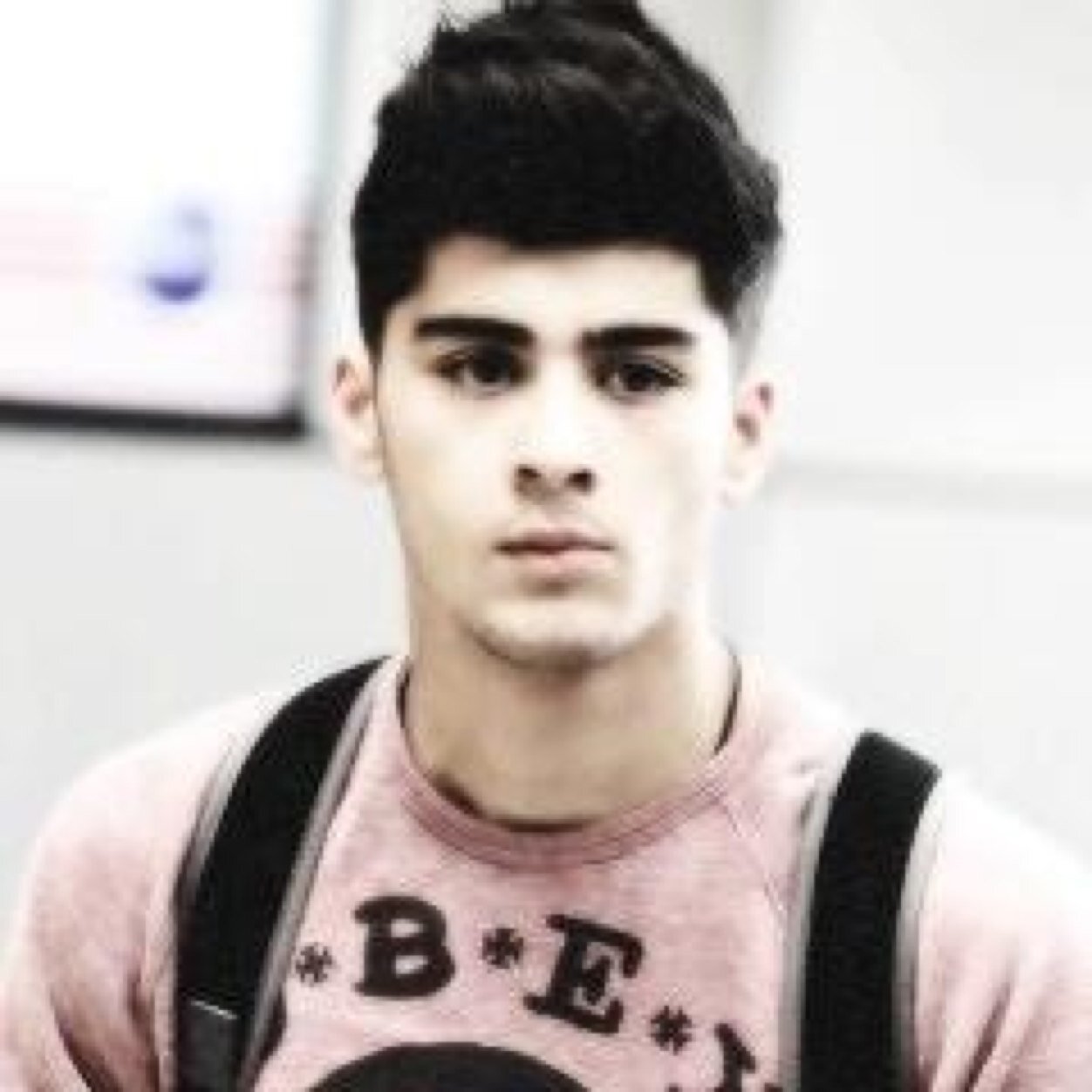 Your sunshine will follow you (: just follow @fuckmemicheal , @ashpineapple & @nouisobviously for me (: