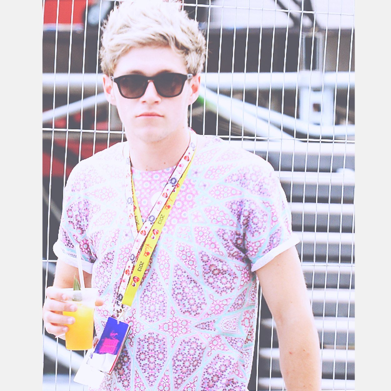 You'll get 9/9 one day (: just follow @NouisObviously , @FuckMeMicheal & @ashpineapple for me (:(: