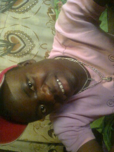 k_kadwaro's profile picture. LIVE LIFE LOVE LIFE