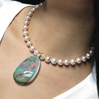 At Australian Opal Cutters you will find an exceptional variety of Black, Boulder, Crystal and White Opal jewellery!