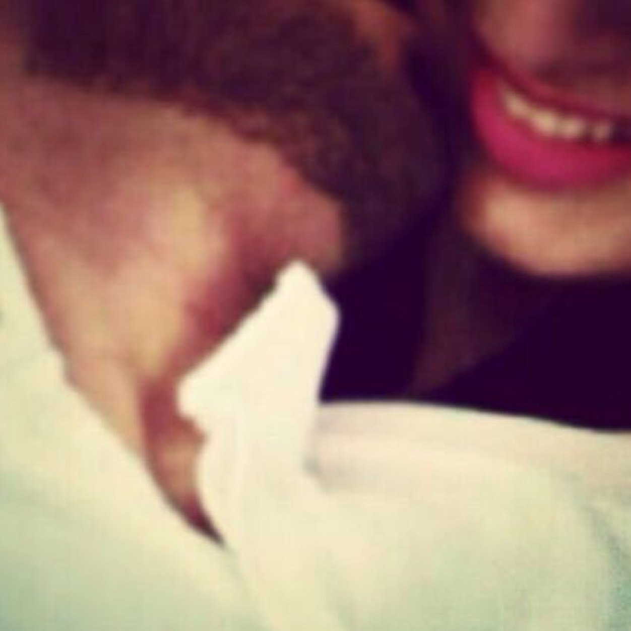 ❤️عاشق الضحك والرومنسية❤️