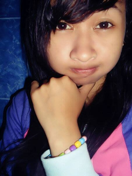 nyonya risky pamungkas :) :* {}