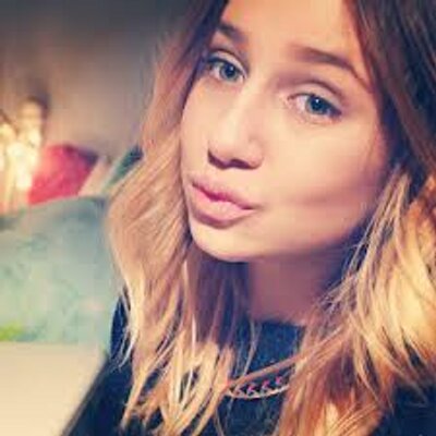 zoelopez313's profile image
