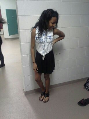 Yuu found ahh cutiee , Yuu mightt as well follow me . Cuss yaa momma did thaa samee ,