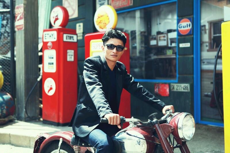 Father of san,song writer,fisherbro,@flanella_band,@sidekidofficial