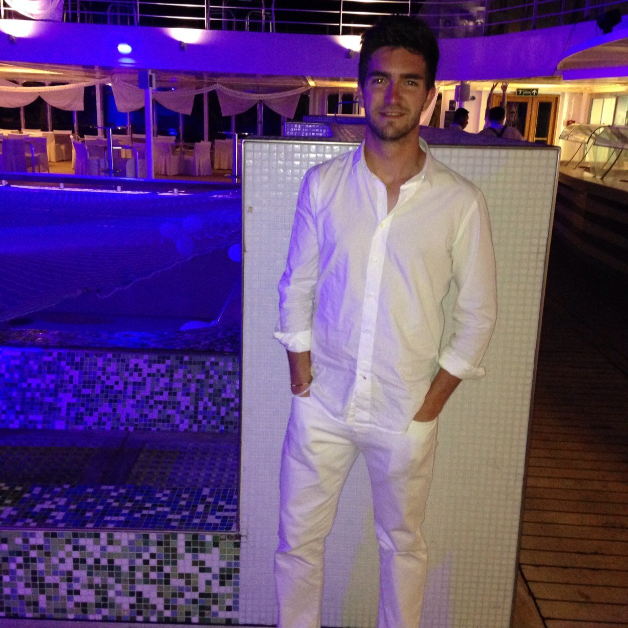 CarlosGlop's profile picture. Ingenierio en Telecomunicaciones. Murcia, Spain