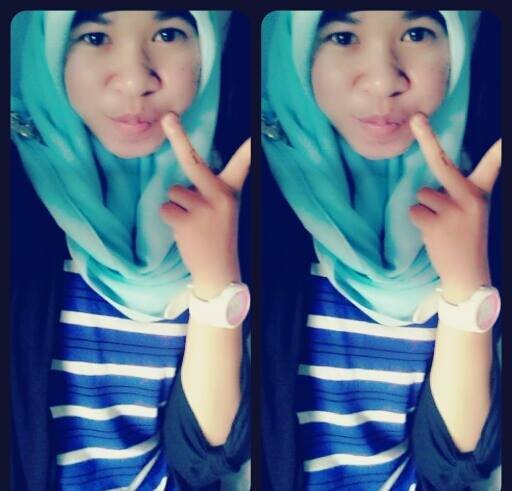 dewiranti8's profile picture. 