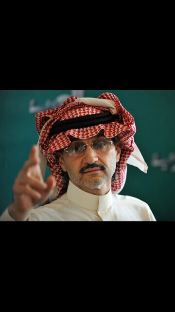 لِنكتُبَ شيئًا يُستَحقُ أن يُقرأ