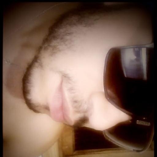 moreno alto,...caracteristicas unicas  kasopdkasd.^^