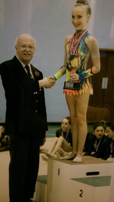 Hey I'm a rhythmic gymnast and I compete for great Britain, plz follow x