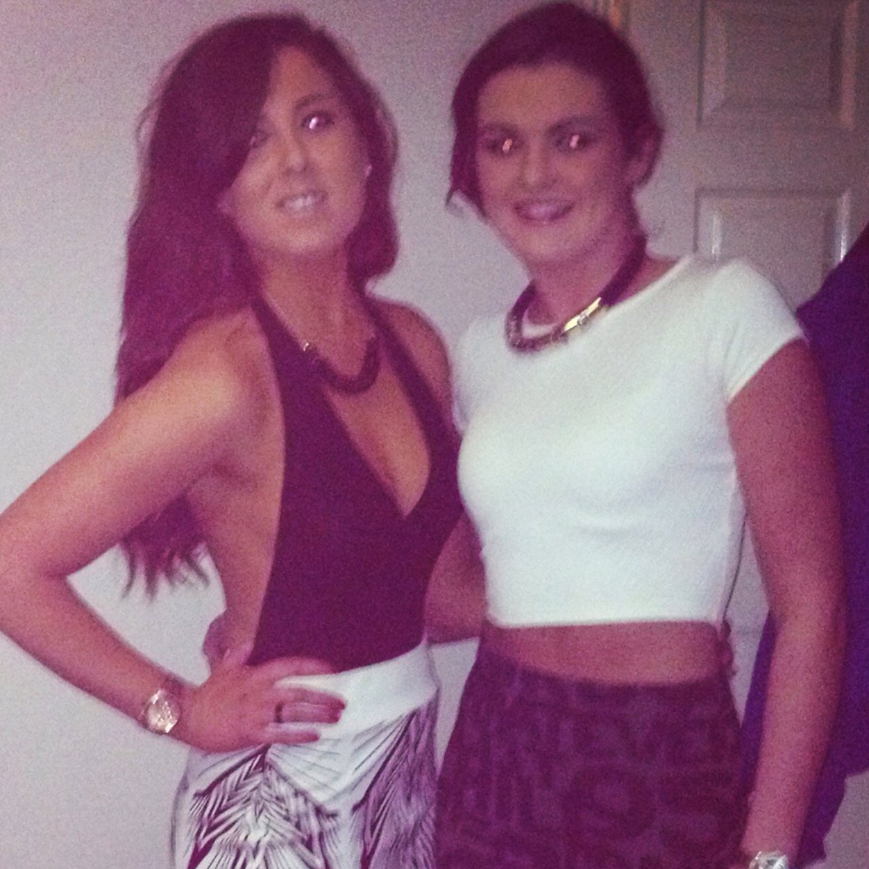 MaggieCollins91's profile picture. Never regret something that once made you smile