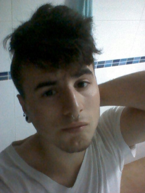 manuninjamaster's profile picture. 18. Born to protect...and smoke weed everyday// Soy un viejo gorila en esta selva, ¡conozco el camino! Con los años me avinagro como un mal vino...