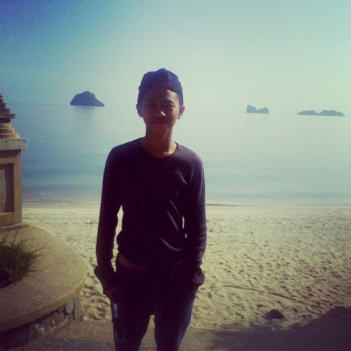 FaroukIman_'s profile picture. 