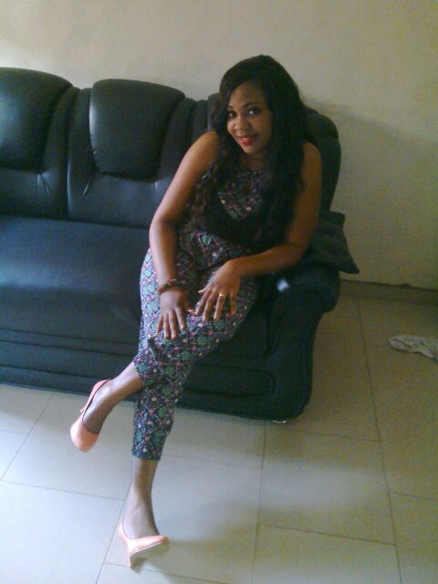 A lady W̶̲̥̅̊ι̥†̥h̶̲̥̅̊ few words; Beautiful; Easy going;fun to be W̶̲̥̅̊ι̥†̥h̶̲̥̅̊ ! God Fearing etc