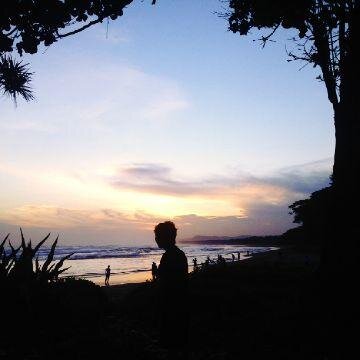 Hanya lulusan S1