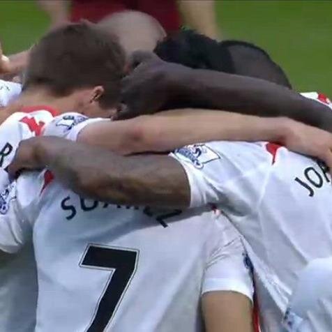 LiverpoolRage's profile picture. For a player to be good enough to play for Liverpool, he must be prepared
 to run through a brick wall for me then come out fighting on the other side -Shankly