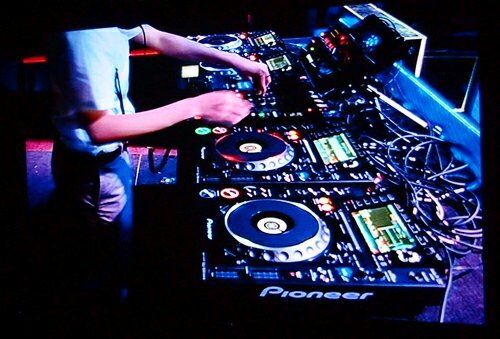 Deejay & Producer ( Spain ). Electro & Progressive House.