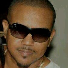 Broadcaster {@KOOL97FM1}•Entrepreneur [@R2fuelsavings]•Promoter, Marketing Consultant & TV ad/Music video/Voice-over talent (@R2DEntertainJam)