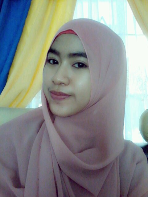 elsayuliaa's profile picture. be patient, be grateful, be strong, be better.